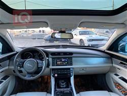 جاكوار XF